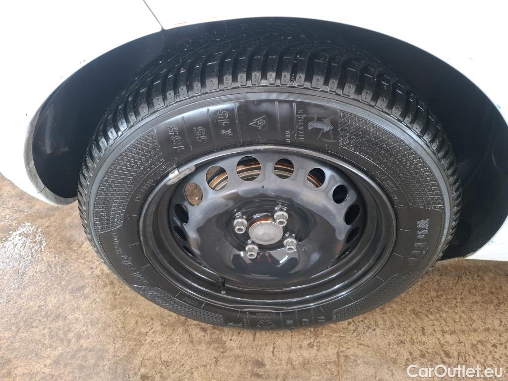  Renault  Clio  IV Air MediaNav 1.5 dCi 75CV BVM5 E6 #65