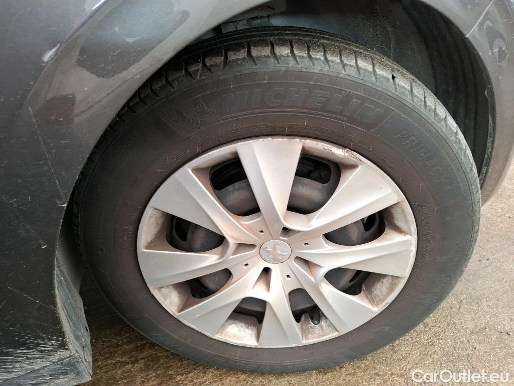  Peugeot  208  Affaire Premium 1.6 HDi 100CV BVM5 E6 #26