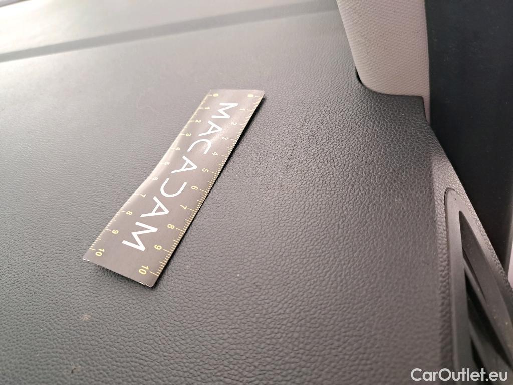  Renault  Kangoo RENAULT  / 2021 / 4P / Fourgonnette Extra - Blue dCi95 Sésame Ouvre Toi #19