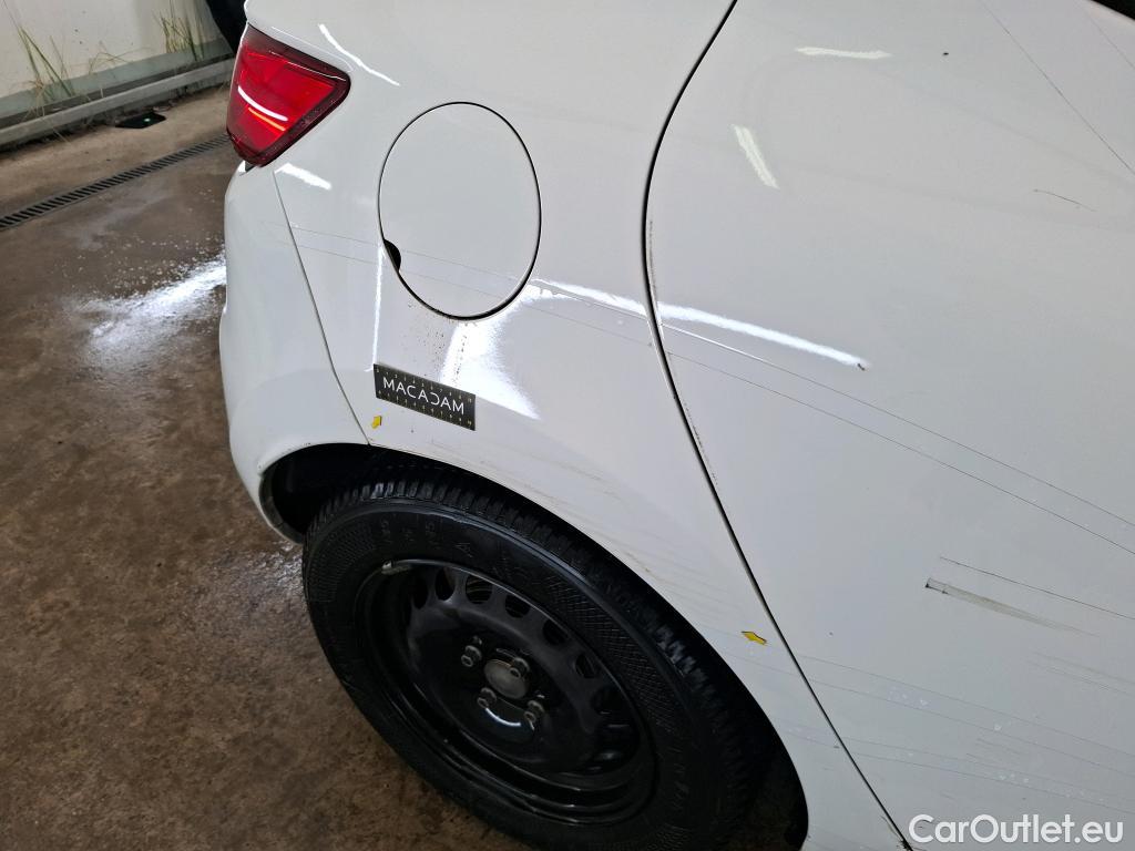  Renault  Clio  IV Air MediaNav 1.5 dCi 75CV BVM5 E6 #21