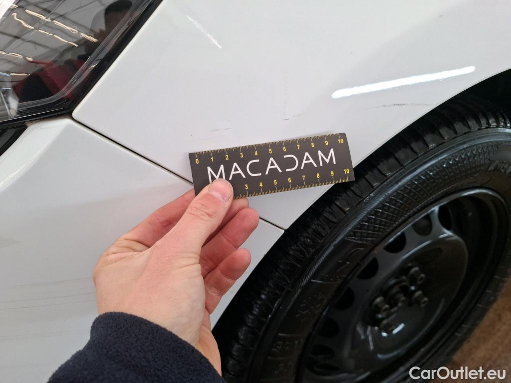  Renault  Clio  IV Air MediaNav 1.5 dCi 75CV BVM5 E6 #86