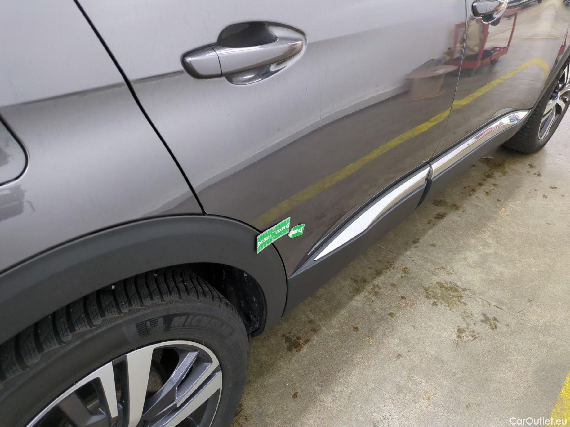  Peugeot  3008  Allure Pack 1.5 HDi 130CV BVM6 E6d #33