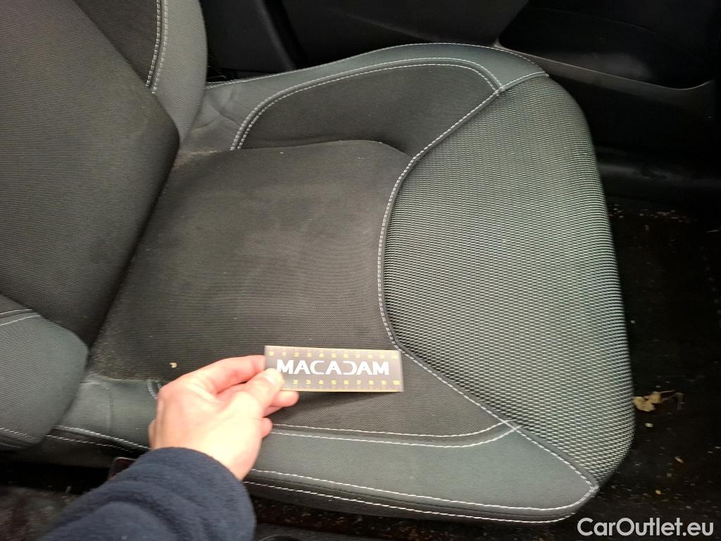  Renault  Clio  IV Air MediaNav 1.5 dCi 75CV BVM5 E6 #73