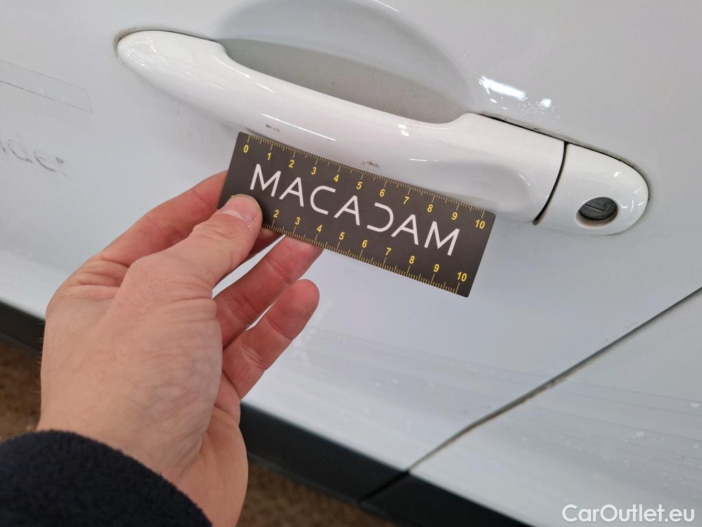  Renault  Clio  IV Air MediaNav 1.5 dCi 75CV BVM5 E6 #91