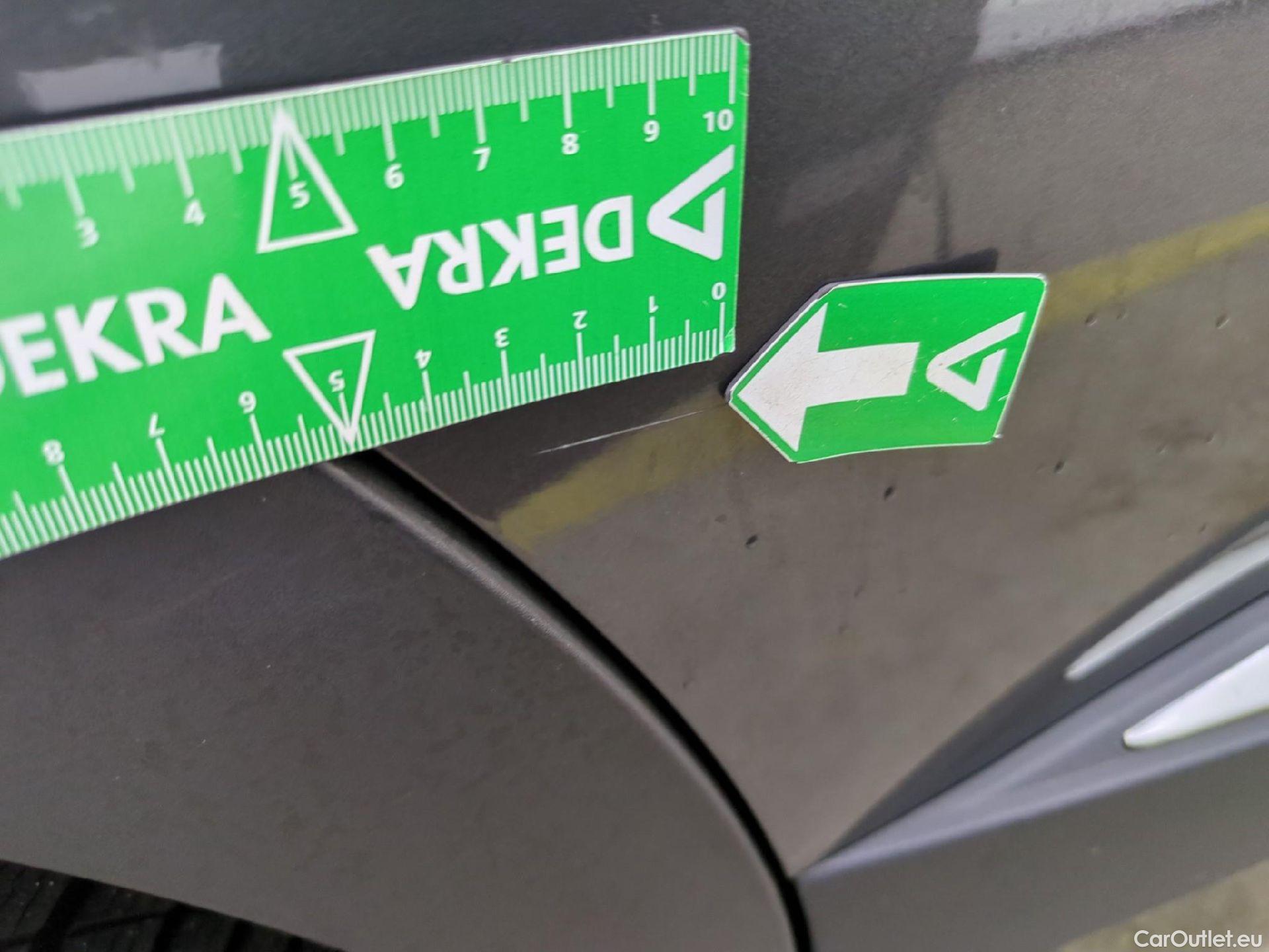  Peugeot  3008  Allure Pack 1.5 HDi 130CV BVM6 E6d #34