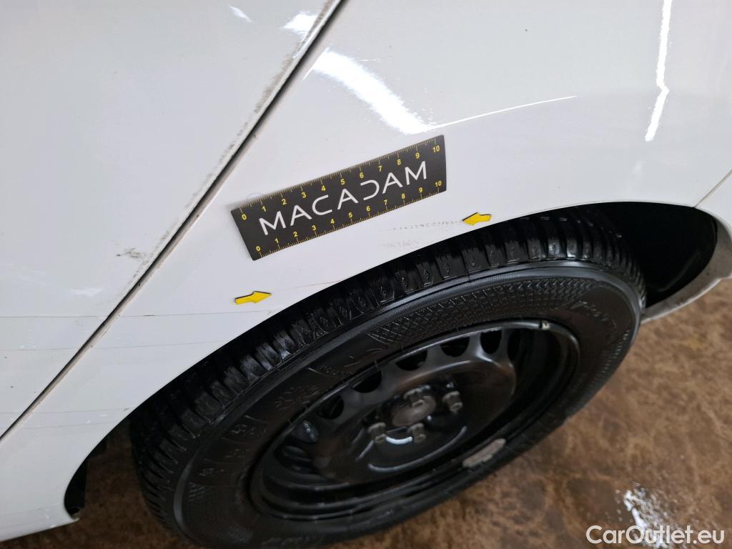  Renault  Clio  IV Air MediaNav 1.5 dCi 75CV BVM5 E6 #95