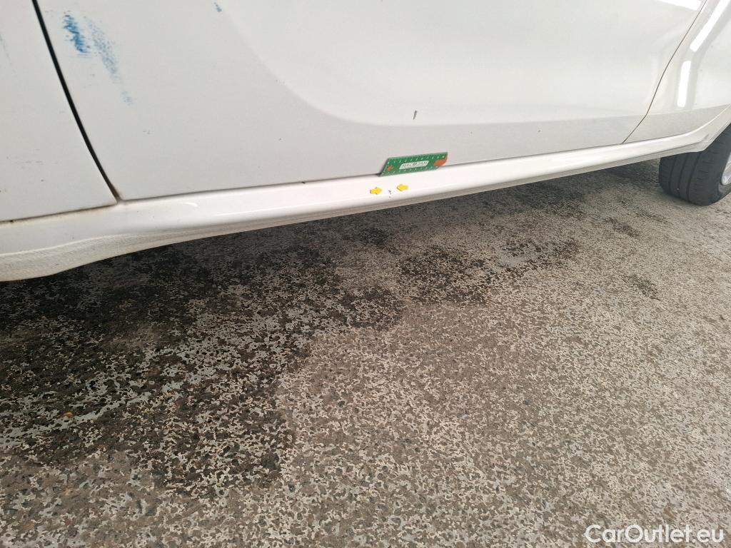  Peugeot  208  Active Business 1.2 80CV BVM5 E6dT #21