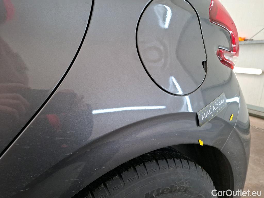  Peugeot  208  Affaire Premium 1.6 HDi 100CV BVM5 E6 #1