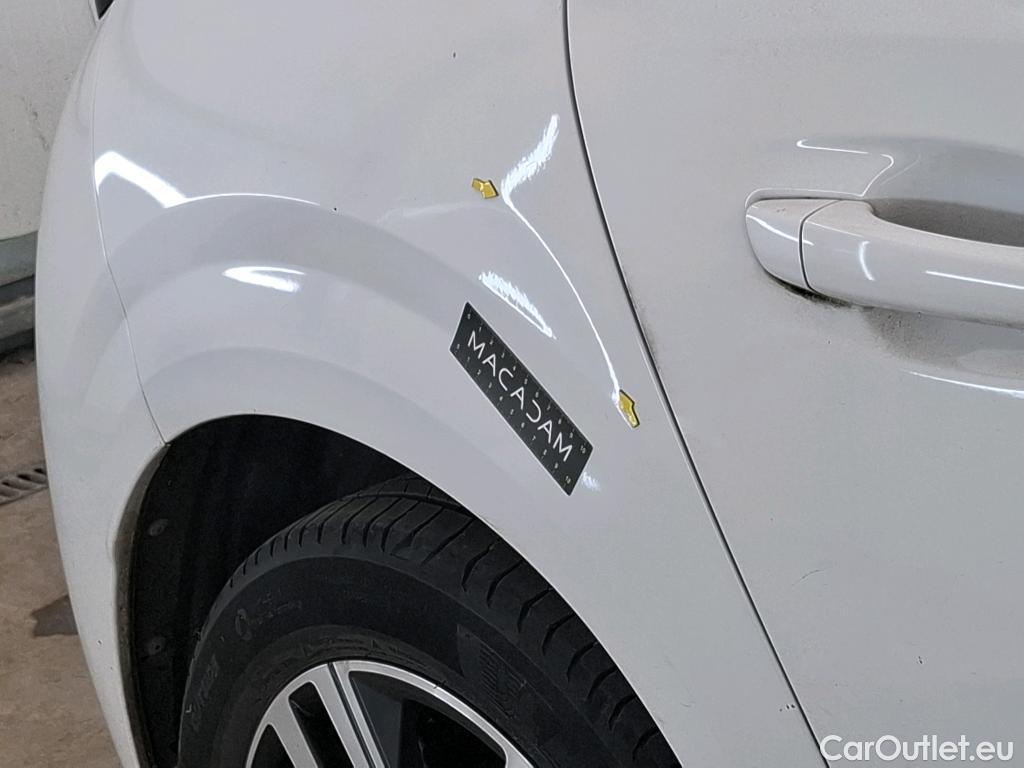  Peugeot  208  Allure Business 1.5 HDi 100CV BVM6 E6d #19