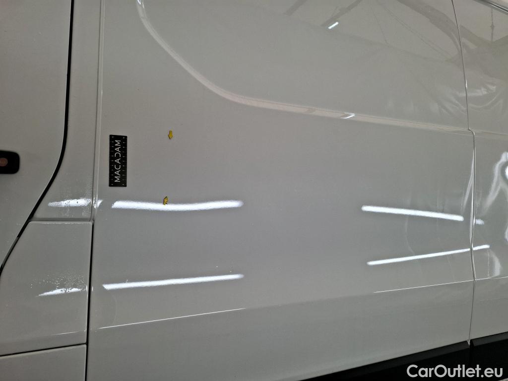  Renault  Trafic  III Fourgon L2H1 3T Confort 2.0 dCi 130CV BVM6 E6d #1