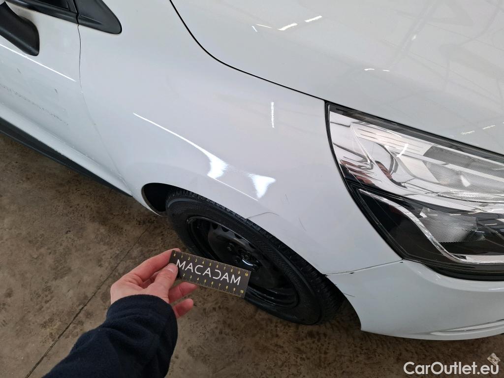  Renault  Clio  IV Air MediaNav 1.5 dCi 75CV BVM5 E6 #38