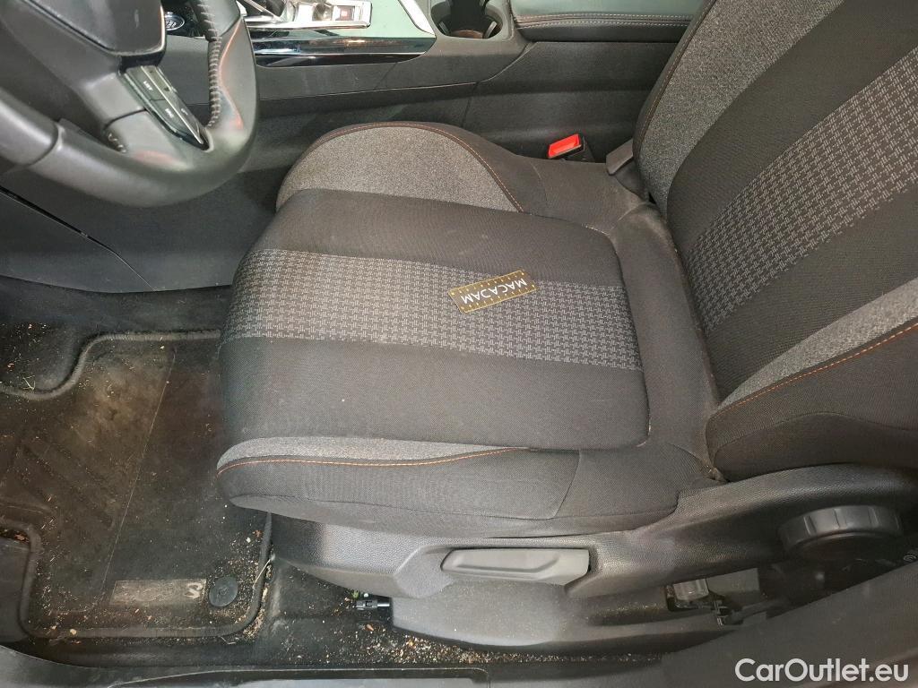  Peugeot  3008  Active Pack 1.5 HDi 130CV BVA8 E6d #33