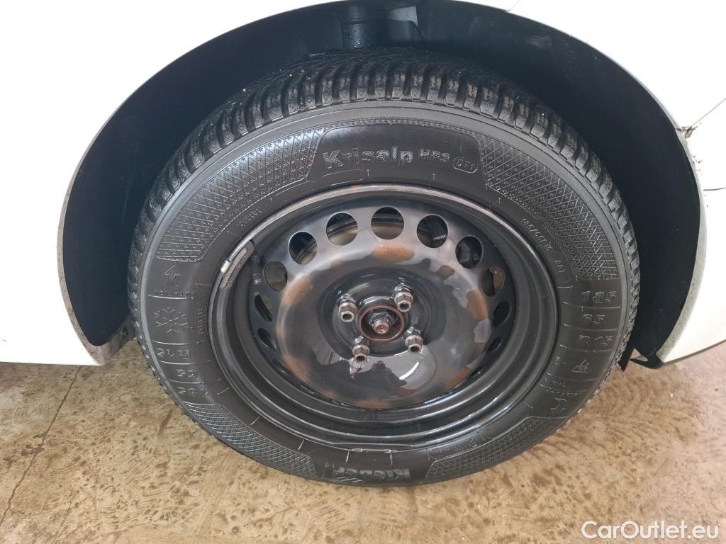  Renault  Clio  IV Air MediaNav 1.5 dCi 75CV BVM5 E6 #83