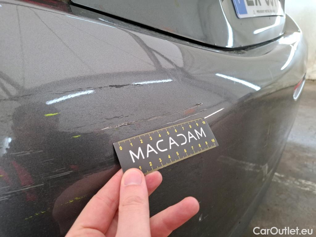  Peugeot  208  Affaire Premium 1.6 HDi 100CV BVM5 E6 #13