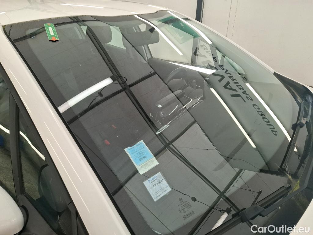  Peugeot  208  Active Business 1.2 80CV BVM5 E6dT #1