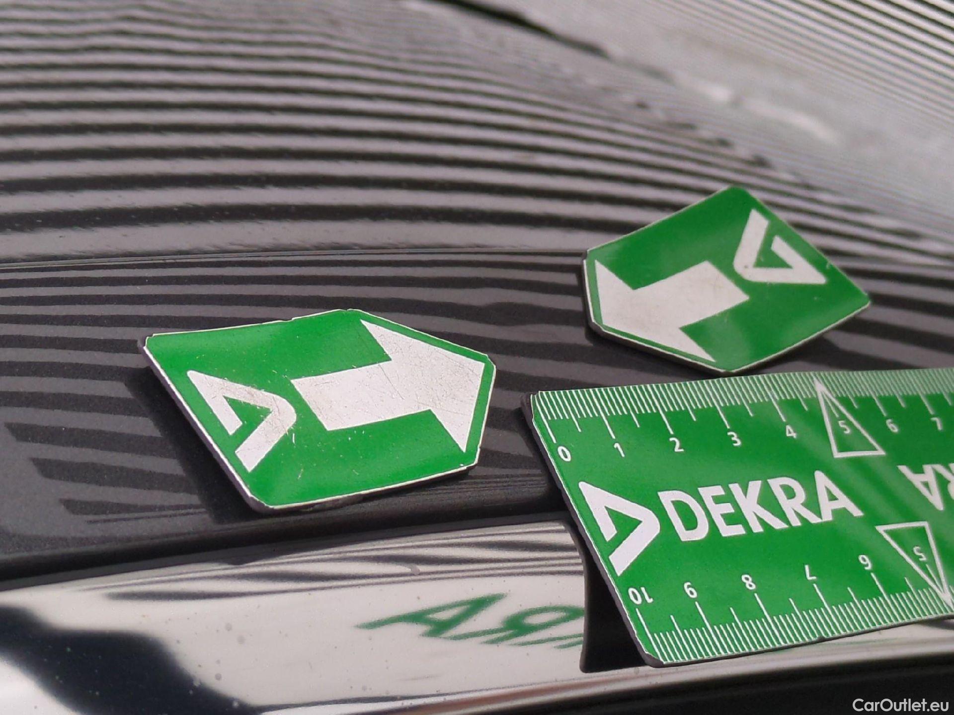  Peugeot  3008  Allure Pack 1.5 HDi 130CV BVM6 E6d #23