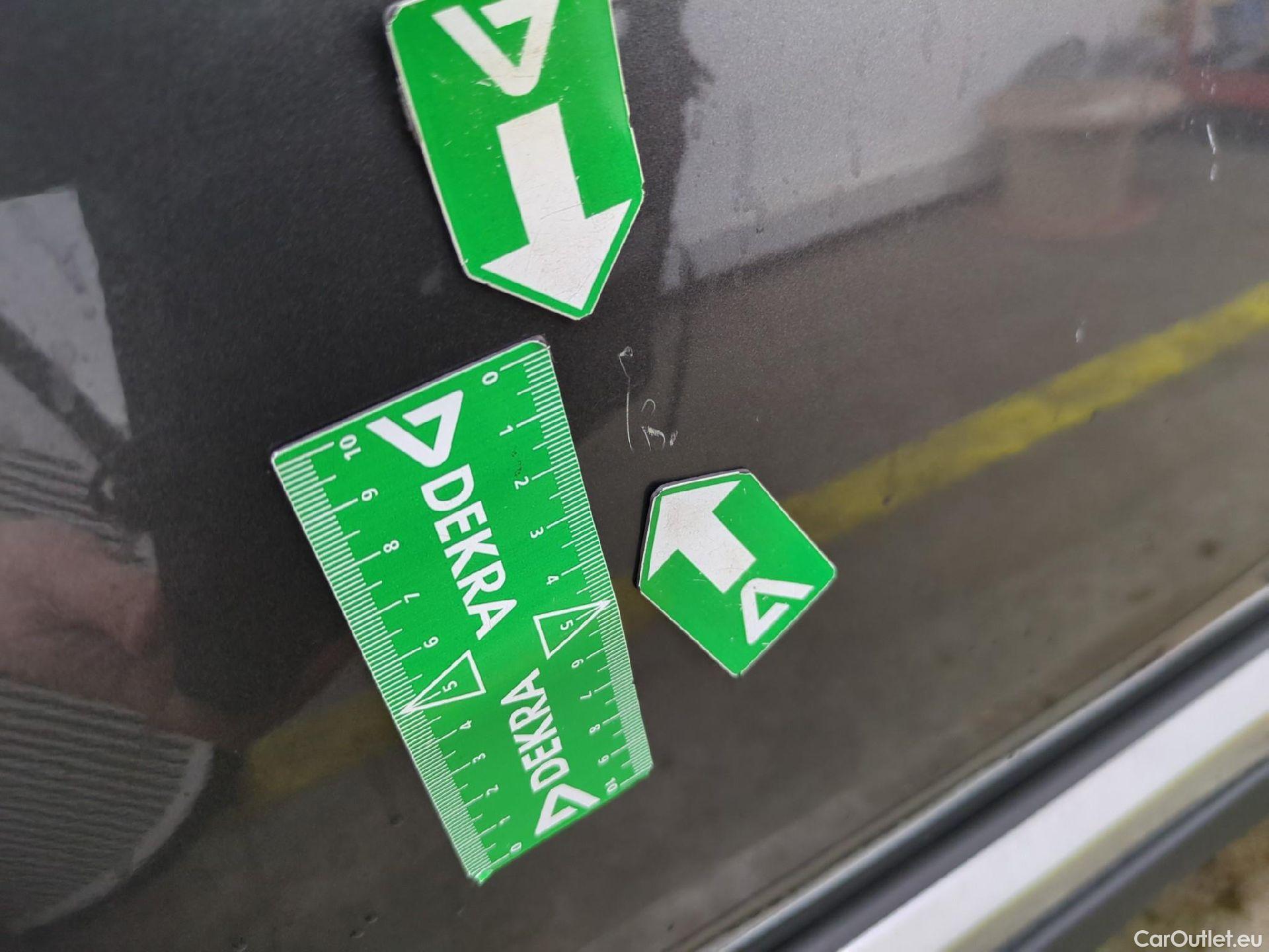  Peugeot  3008  Allure Pack 1.5 HDi 130CV BVM6 E6d #26