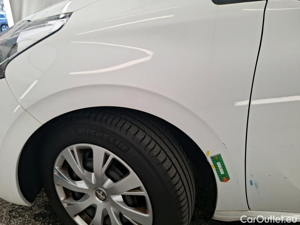  Peugeot  208  Active Business 1.2 80CV BVM5 E6dT #25