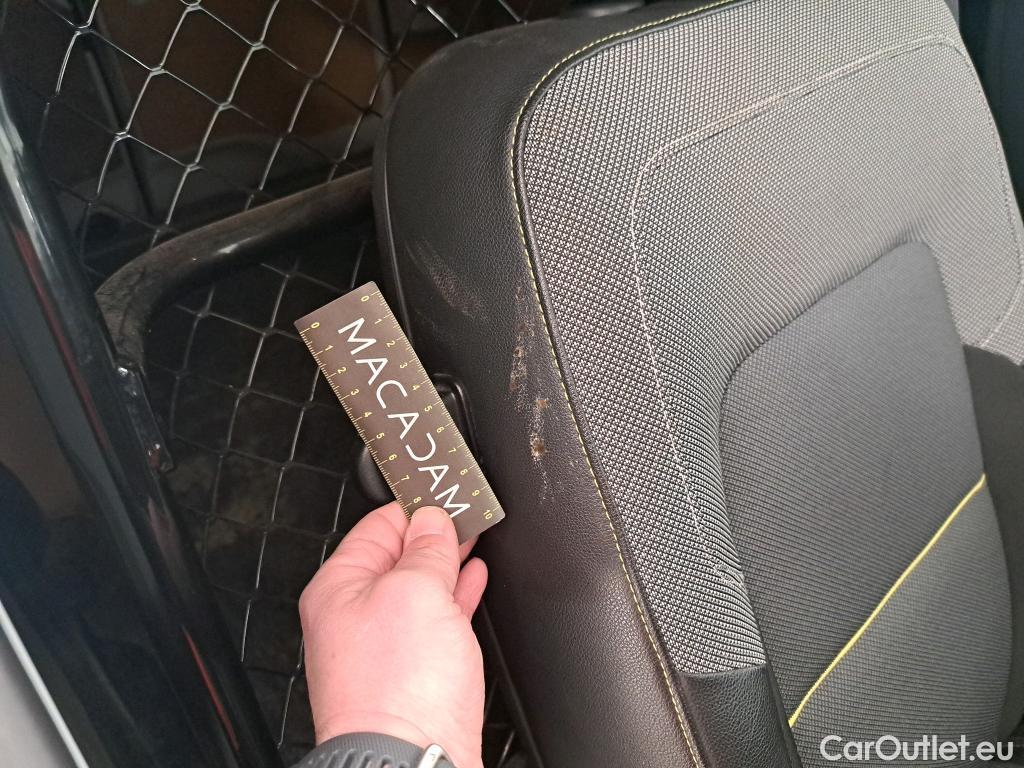  Renault  Kangoo RENAULT  / 2021 / 4P / Fourgonnette Extra - Blue dCi95 Sésame Ouvre Toi #26