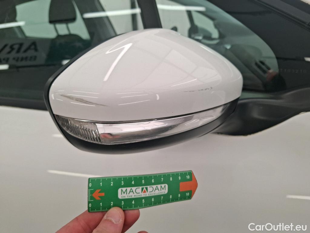  Peugeot  208  Active Business 1.2 80CV BVM5 E6dT #28