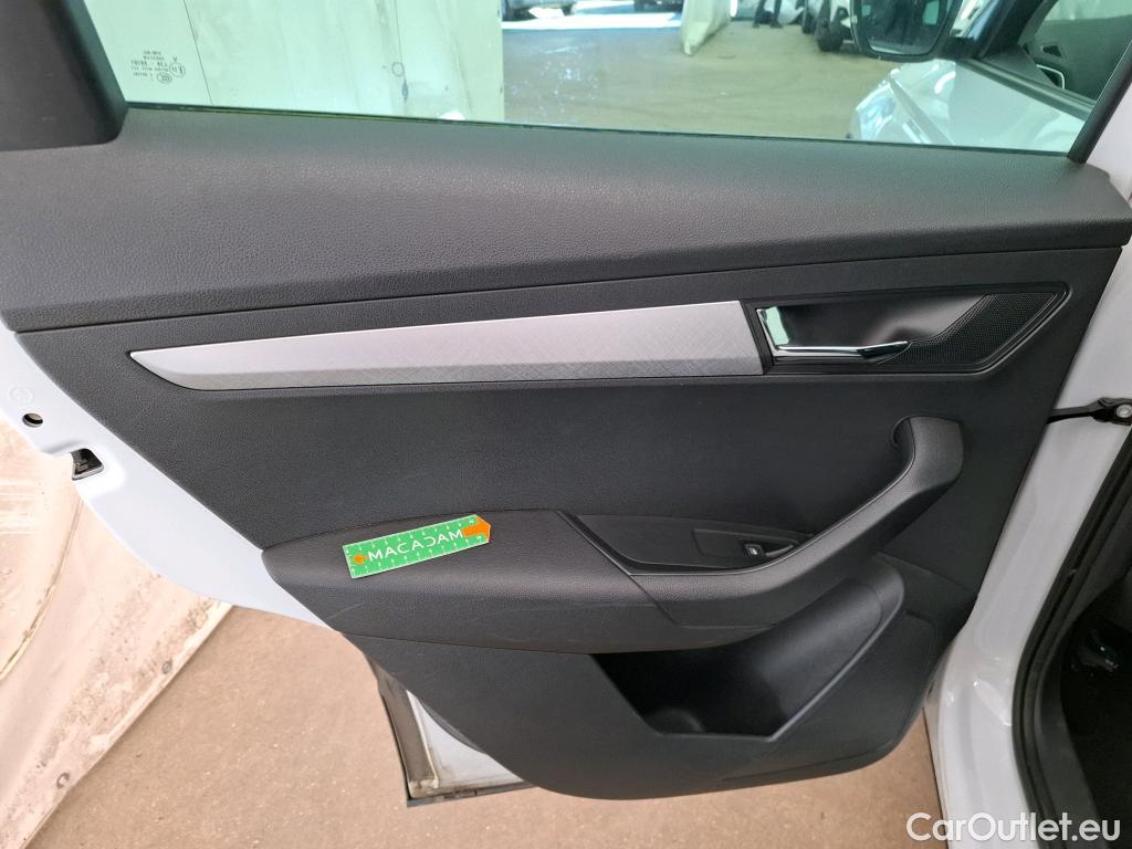  Skoda  Karoq SKODA  / 2022 / 5P / SUV 2.0 TDI 116ch DSG7 Business #29