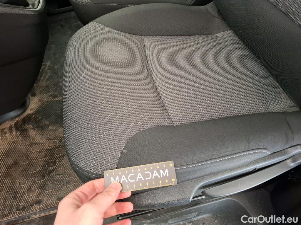  Renault  Trafic  III Fourgon L2H1 3T Confort 2.0 dCi 130CV BVM6 E6d #13