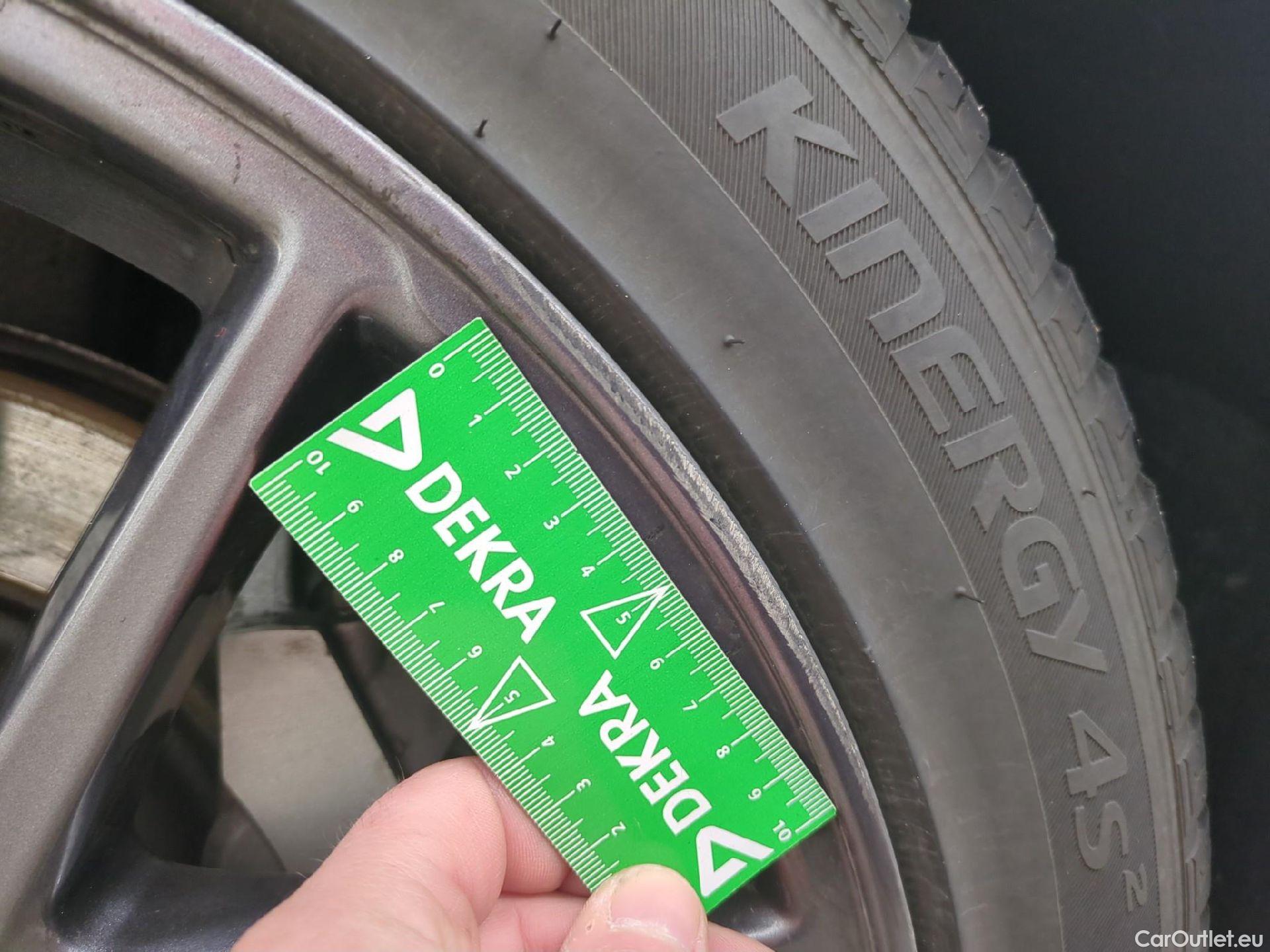  Tesla  Model 3 TESLA  / 2018 / 4P / Berline Autonomie Standard Plus RWD #2