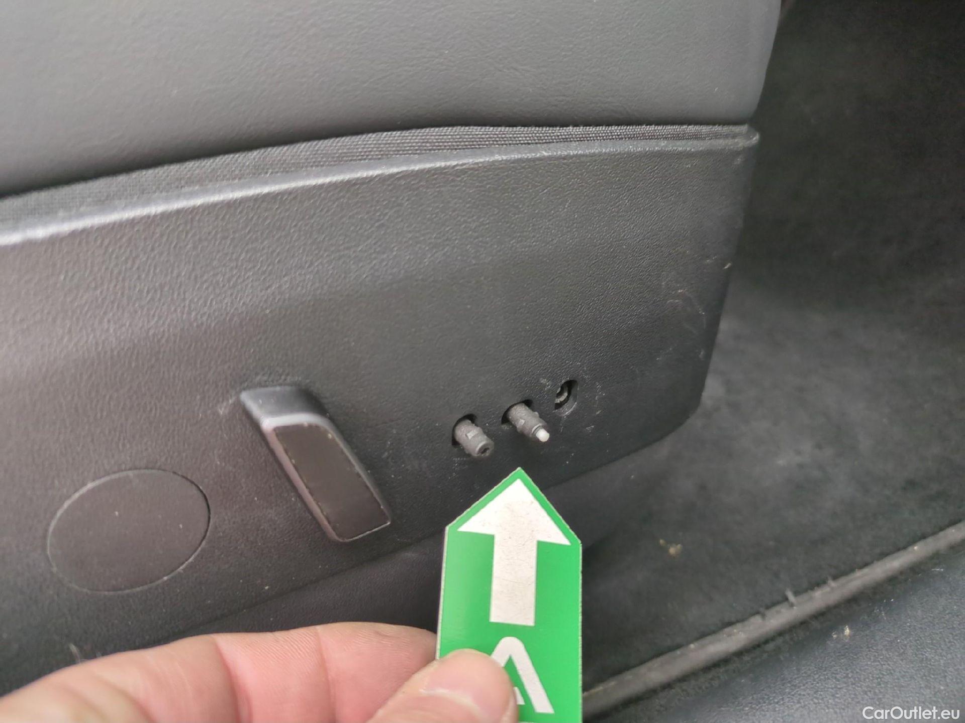  Tesla  Model 3 TESLA  / 2018 / 4P / Berline Autonomie Standard Plus RWD #28