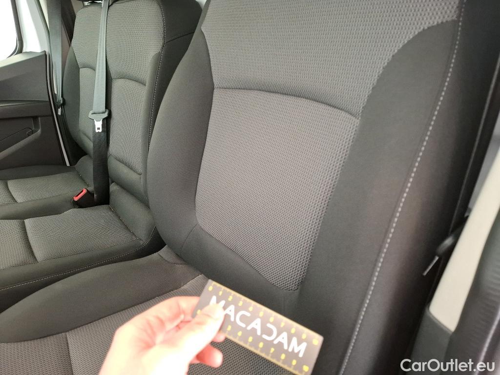  Renault  Trafic  III Fourgon L2H1 3T Confort 2.0 dCi 130CV BVM6 E6d #14