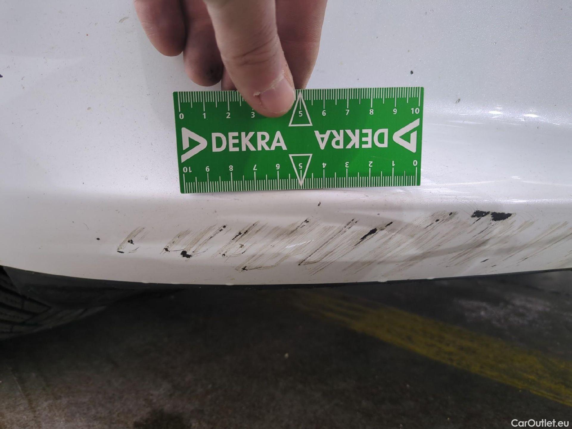  Tesla  Model 3 TESLA  / 2018 / 4P / Berline Autonomie Standard Plus RWD #23