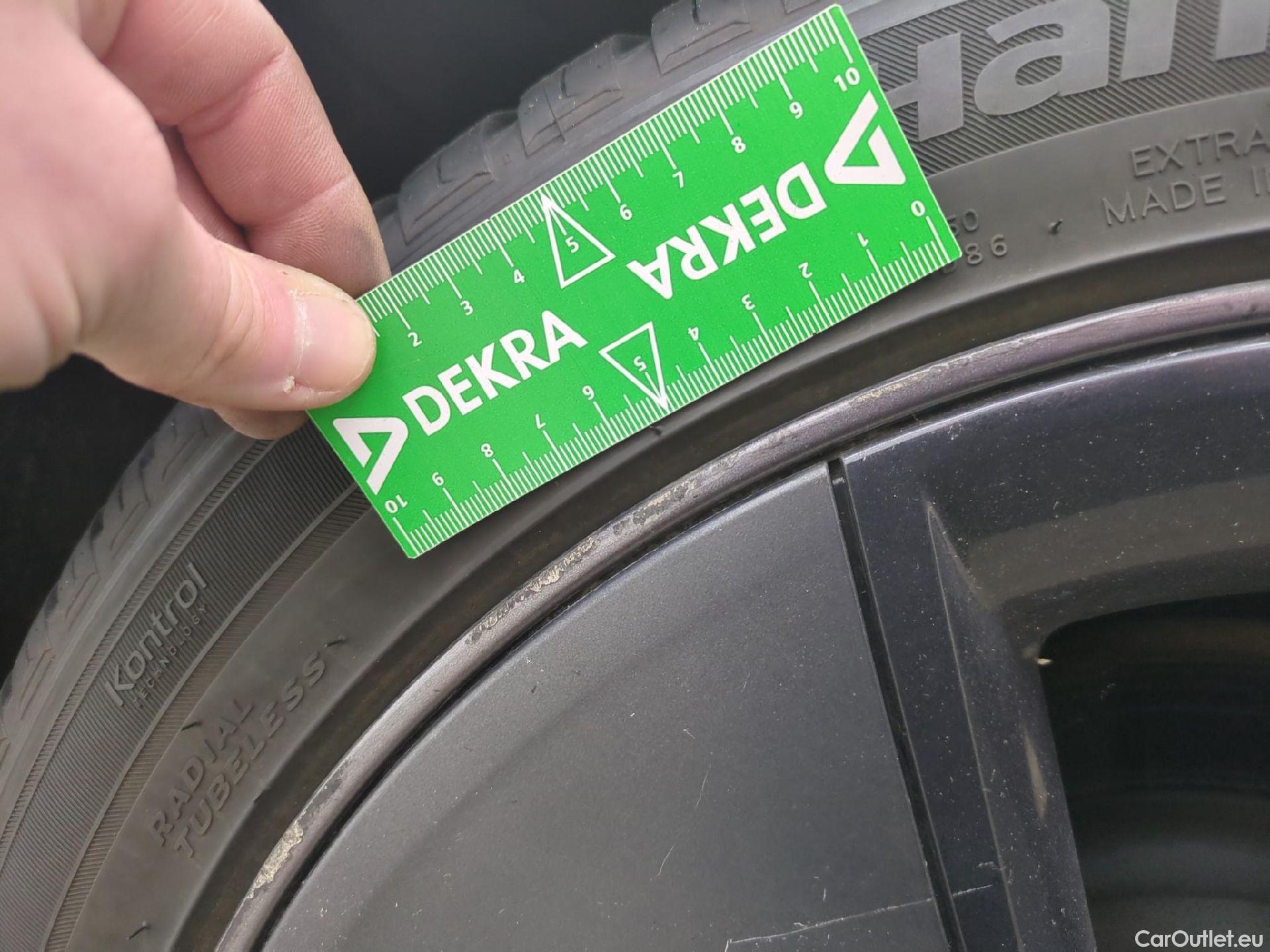  Tesla  Model 3 TESLA  / 2018 / 4P / Berline Autonomie Standard Plus RWD #14