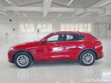  Alfa Romeo   STELVIO ALFA ROMEO / 2017 / 5P / SUV 2.2 TURBO DIESEL 190CV AT8 Q4 BUSINESS #8