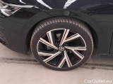  Volkswagen  Golf  VOLKSWAGEN / 2019 / 5P / BERLINA 2.0 TDI SCR 85KW LIFE DSG #73