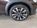  Volvo  V60 VOLVO  CROSS COUNTRY / 2018 / 5P / STATION WAGON D4 AWD GEARTR. CROSS COUNTRY PRO #17
