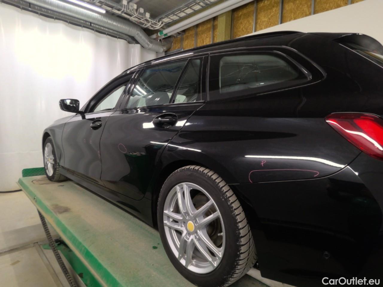  Bmw  Serie 3 320d Tour. Con.Ed. Aut #28