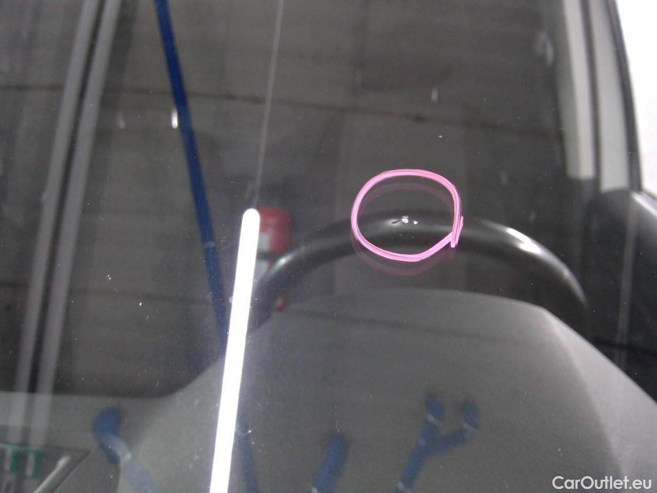  Volkswagen  Caddy  TDI 75 Maxi Aut. #34