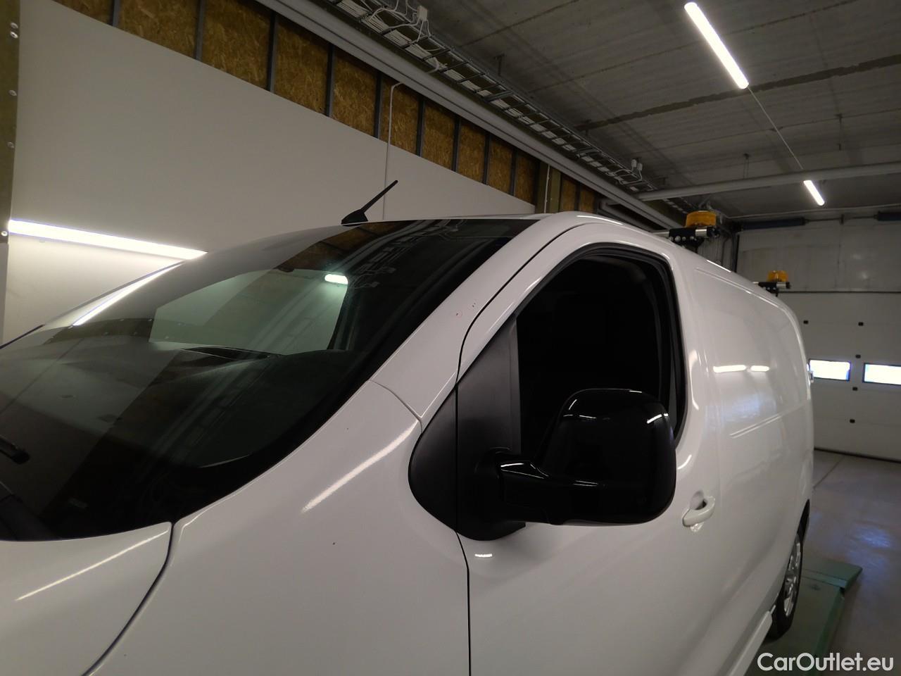  Peugeot  Expert e- 136 75kWh L2 PRO+ #8