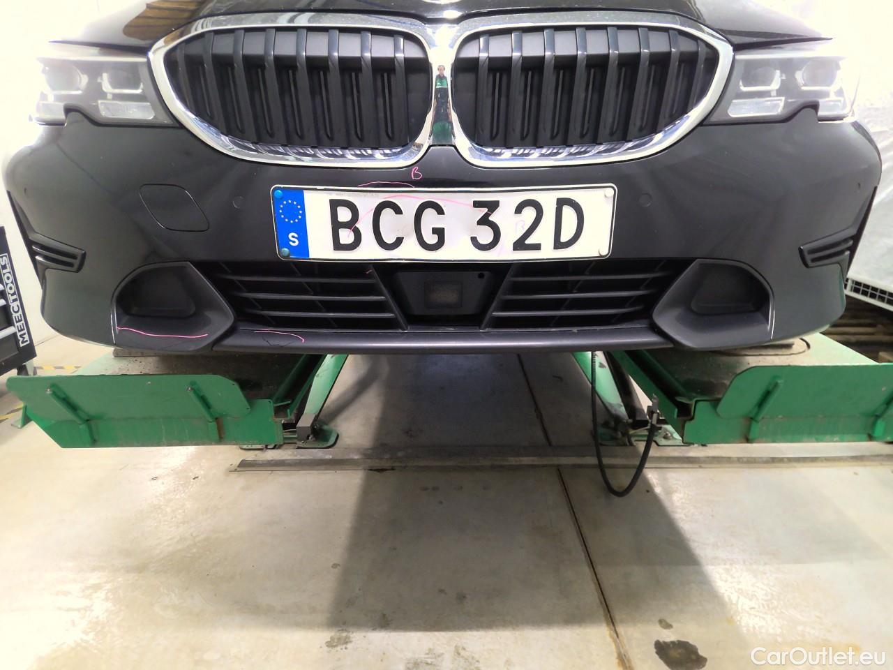  Bmw  Serie 3 320d Tour. Con.Ed. Aut #5