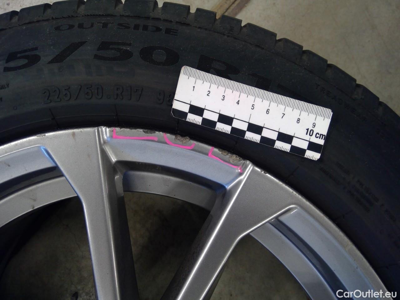  Bmw  Serie 3 320d Tour.xDr. Connect.Ed.Aut. #1