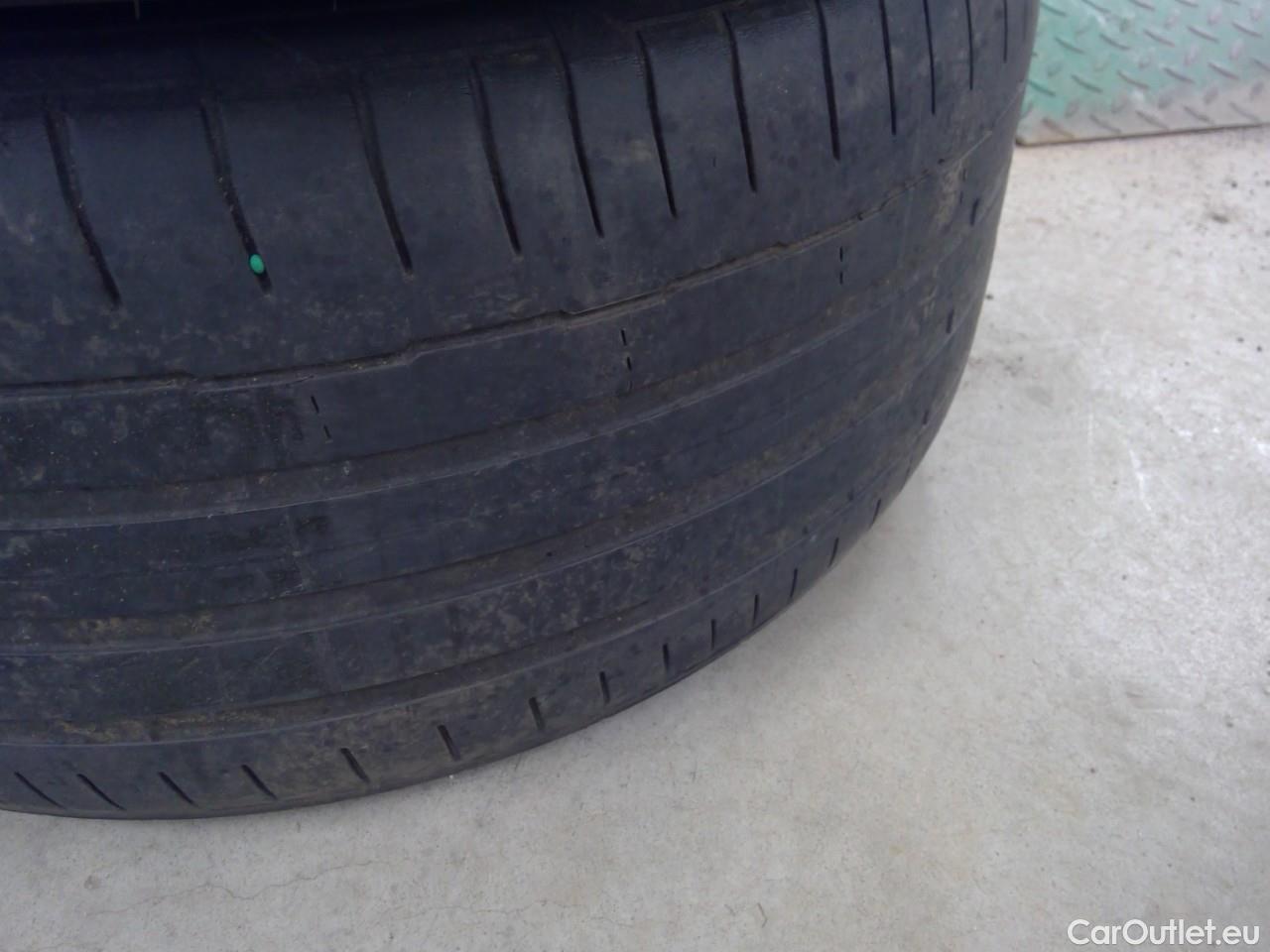  Volkswagen  ID.4  EV 77kWh Business #3