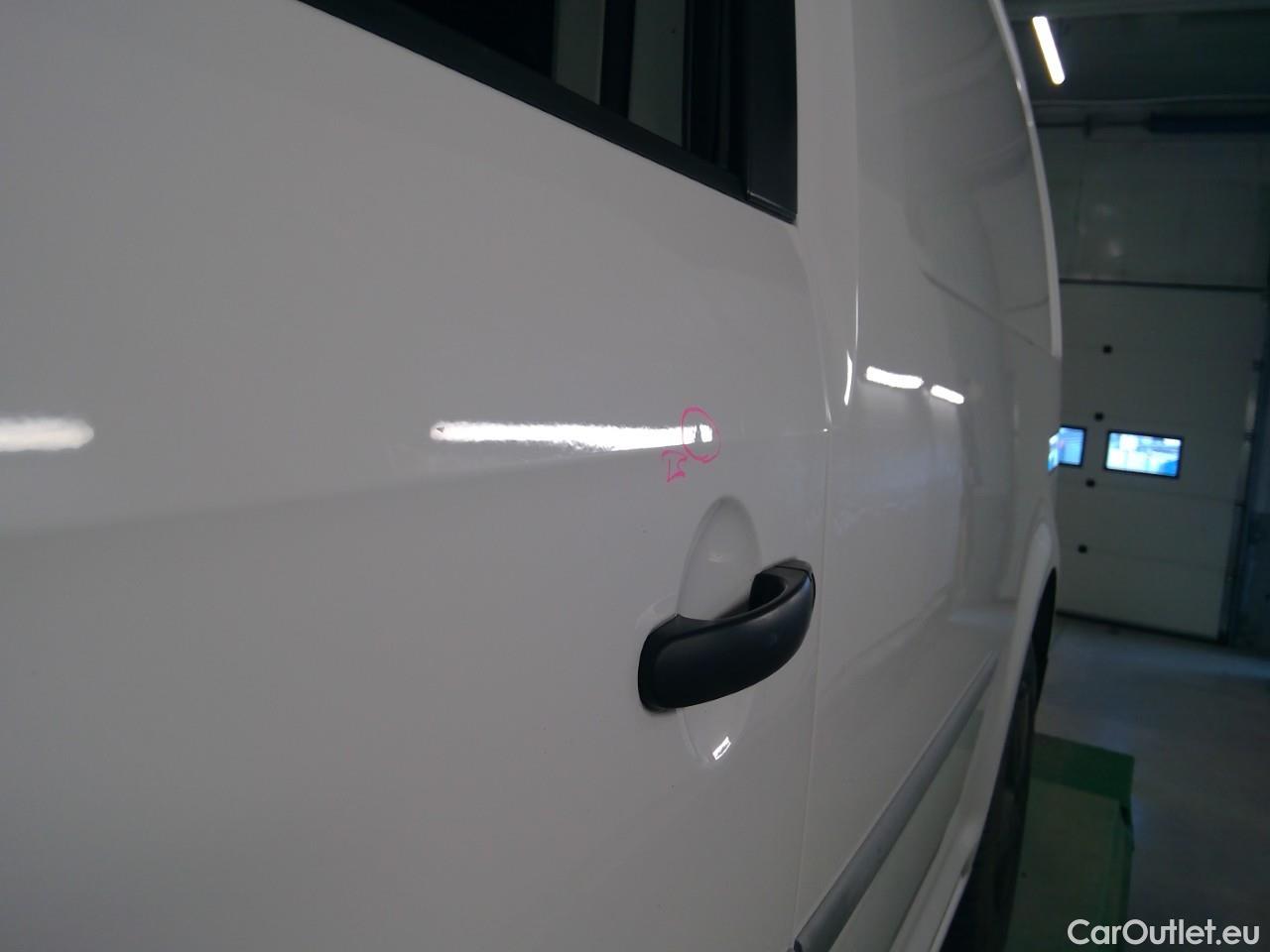  Volkswagen  Caddy  TDI 75 Maxi Aut. #6