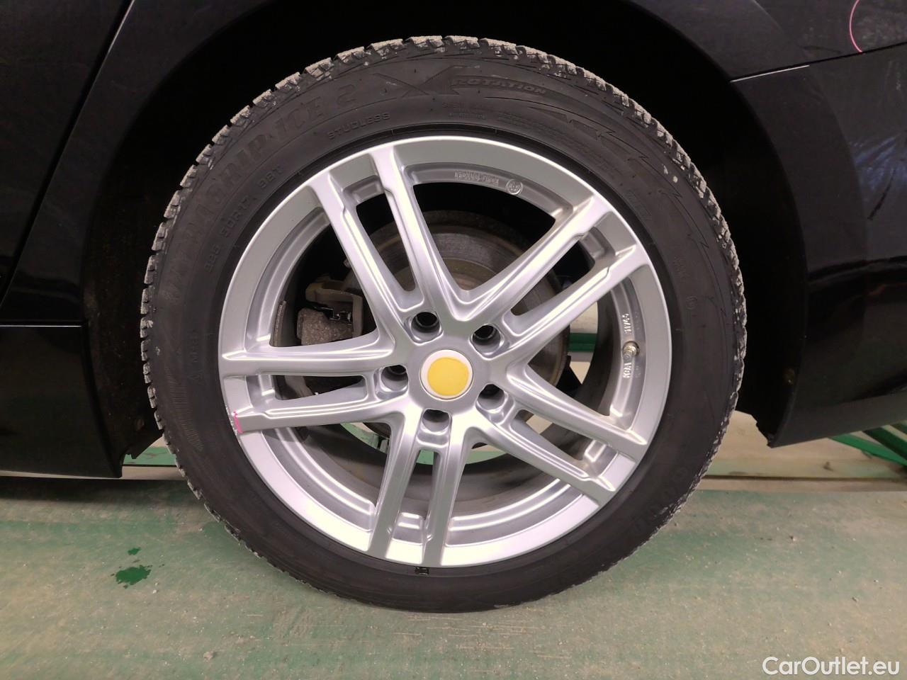  Bmw  Serie 3 320d Tour. Con.Ed. Aut #16