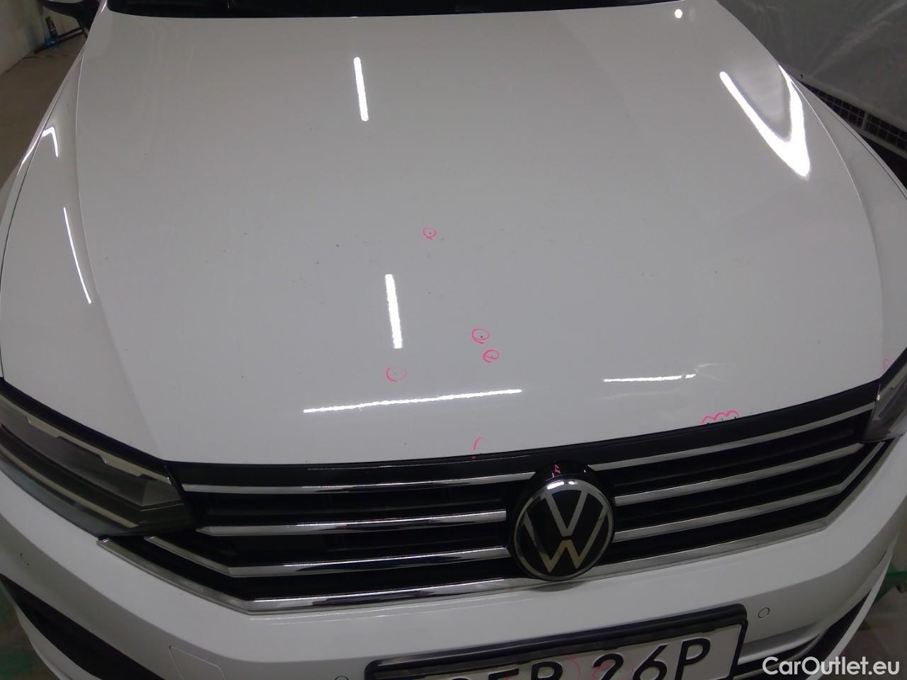  Volkswagen  Passat  SC TSI 150 Edition Aut. #21