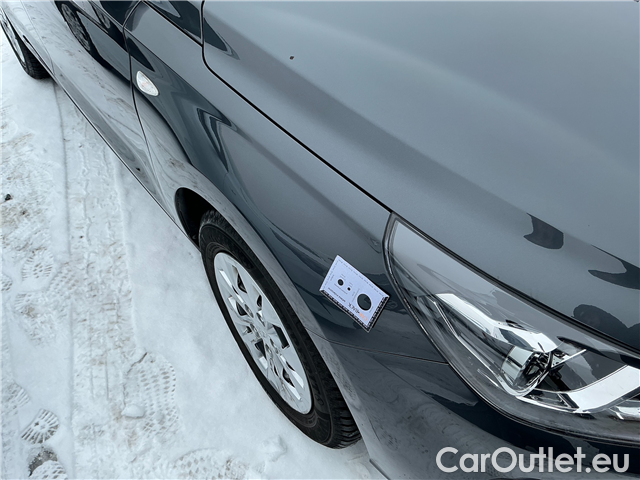  Hyundai  i30  1.5i CVVT 81 Start Plus #11