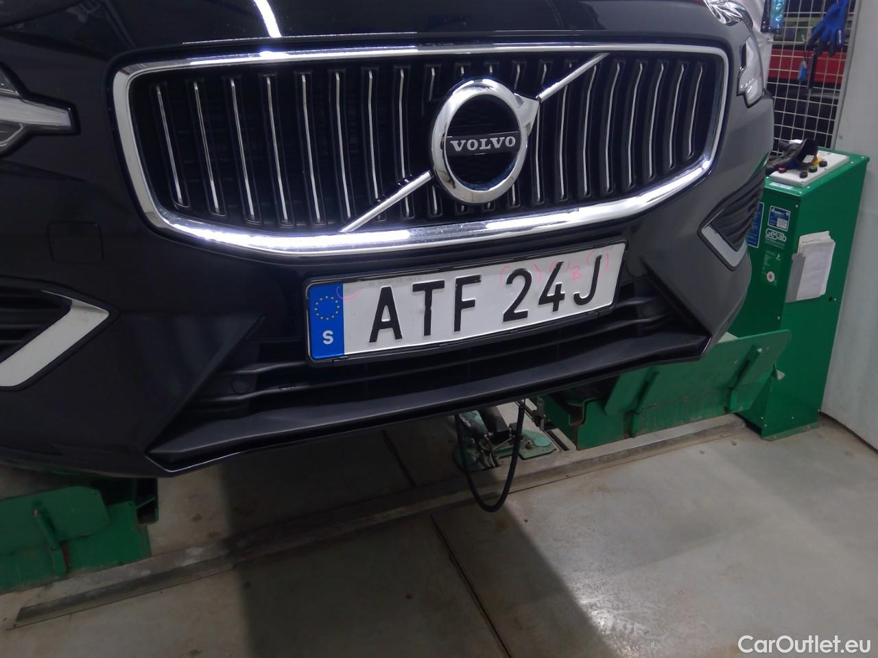  Volvo  V60  T6 350 Ins.Ex.Rec. AWD Aut #4