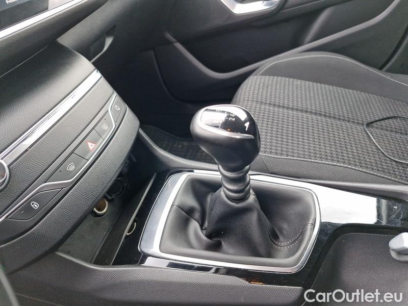  Peugeot  308 -SW  (P5) (2021)  SW 1.2 PT 130 ACTIVE P 5d #8