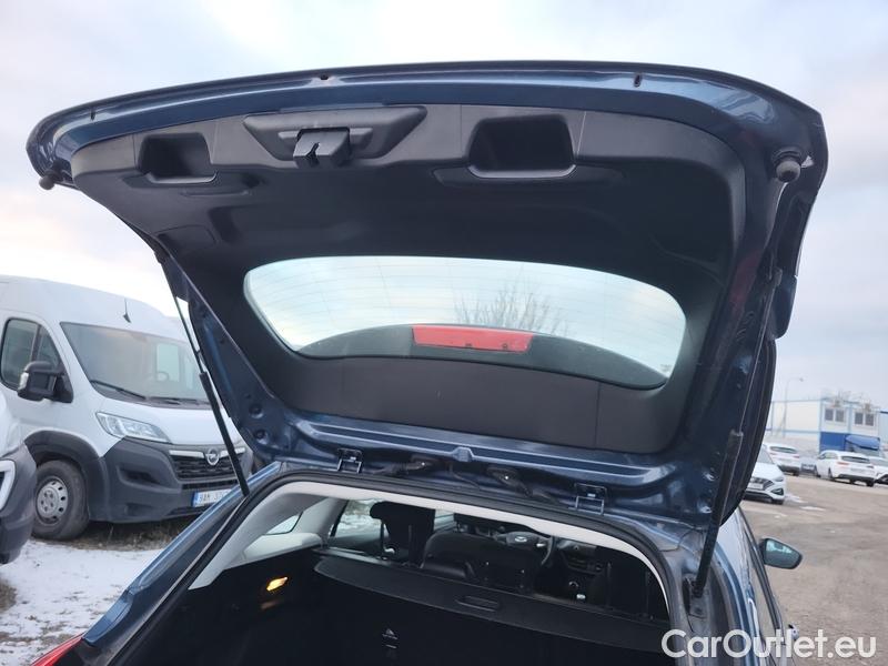  Ford  Focus   (CGE)(2018->) Foc.Kom.1.0EB 125 Trend #7