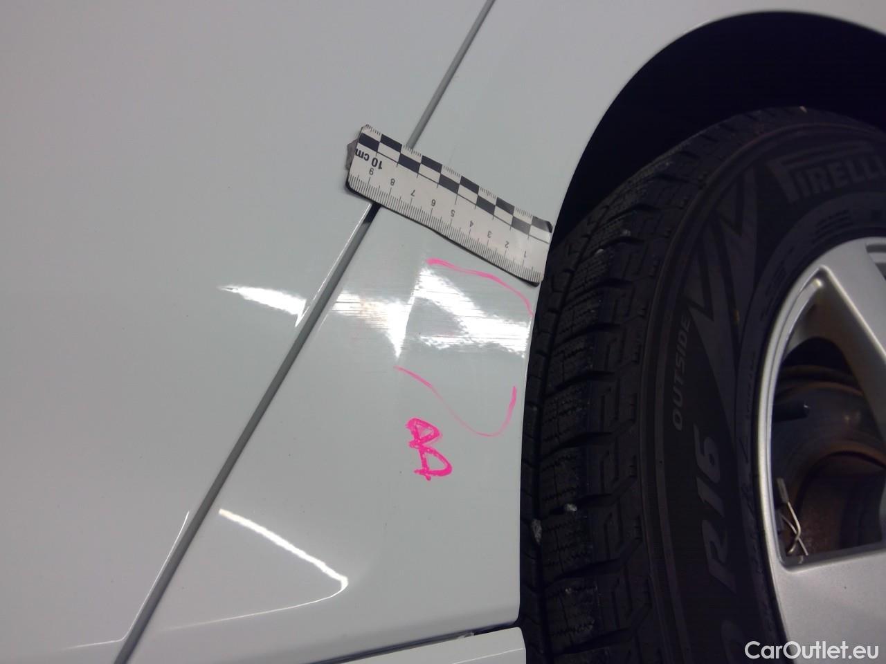  Volkswagen  Passat  SC TSI 150 Edition Aut. #24