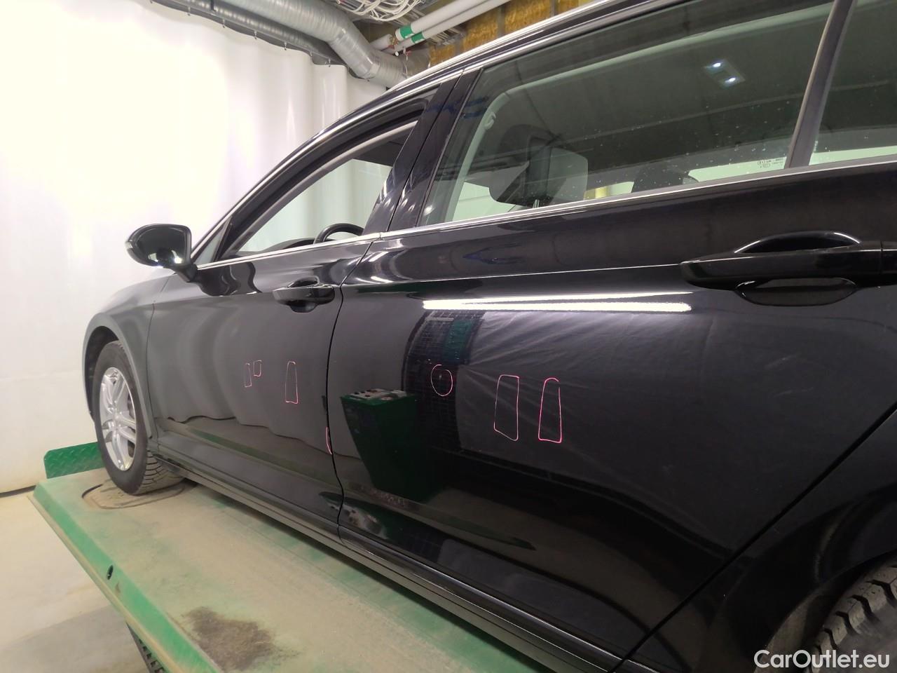  Volkswagen  Passat  SC TSI 150 Aut. #19