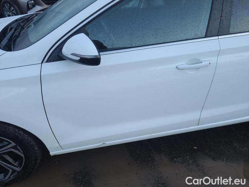  Hyundai  i30   cw (PD)(2017->)  kom.1.0TGDI 120 Smart #5